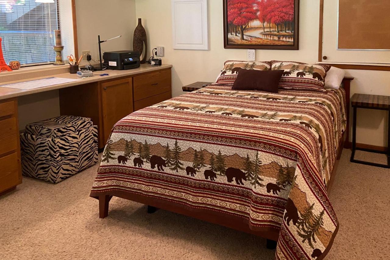 Cozy One Bedroom With Privacy - Community Beach Access Sandpoint Dış mekan fotoğraf